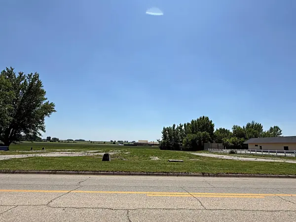 1805 1st St. West, Independence, IA 50644