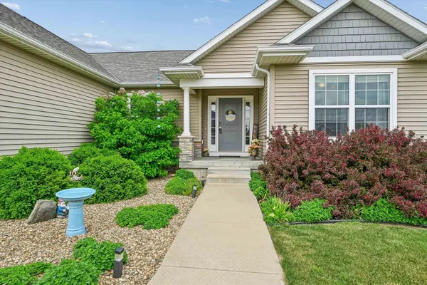 1115 Partridge LN, Waterloo, IA 50701
