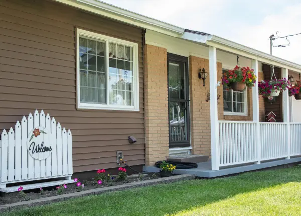 55 Bayou DR, Nashua, IA 50658