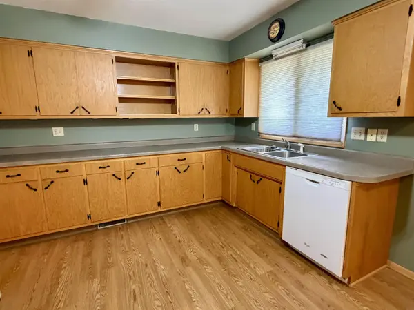 1107 4th AVE, Ackley, IA 50601