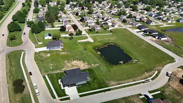 4126 Mark DR #Lot 23, Cedar Falls, IA 50613