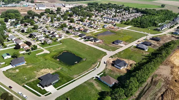 4708 Luke ST #Lot 10, Cedar Falls, IA 50613