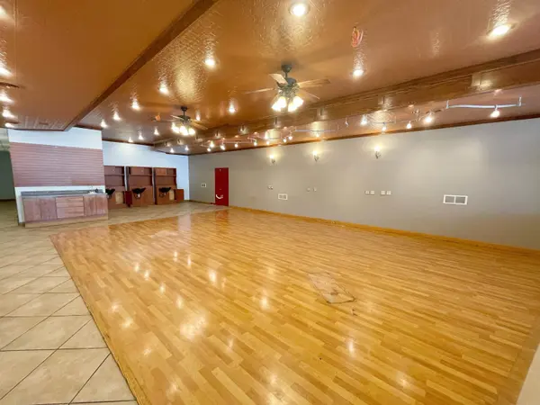 303 W Water ST, Decorah, IA 52101