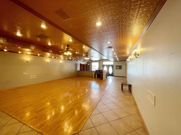 303 W Water ST, Decorah, IA 52101