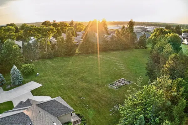 Whistling Straits LN, Waterloo, IA 50701