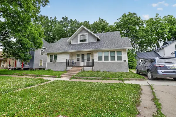 723 Randolph ST, Waterloo, IA 50702