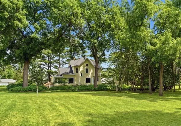221 Forrest AVE, Denver, IA 50622