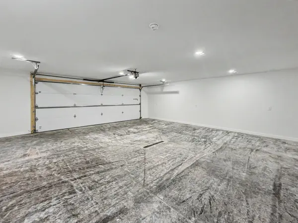 204 NW 3rd ST, Waukon, IA 52172