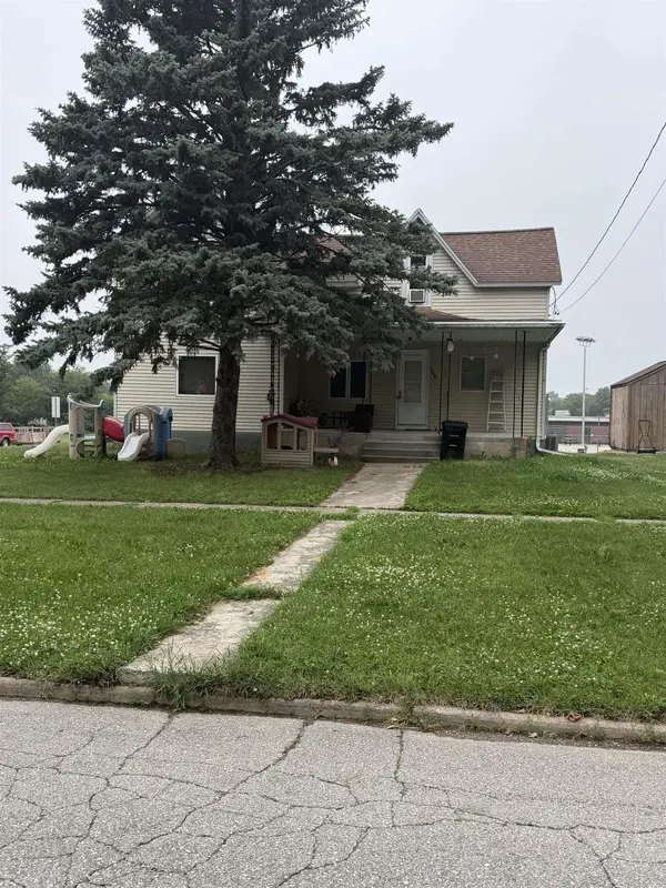 411 State ST, Dysart, IA 52224