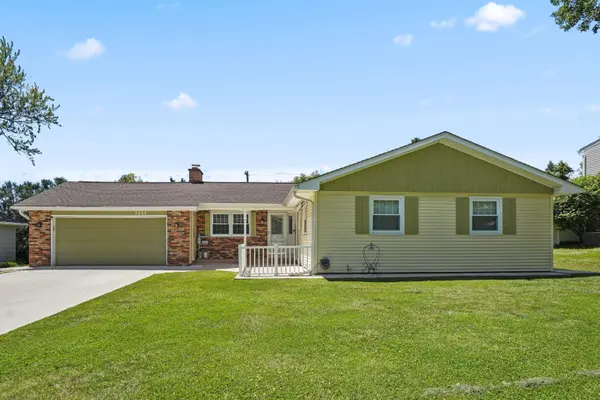 3404 Rosehill TRCE, Waterloo, IA 50701