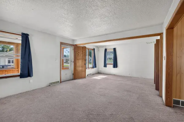 324 Brookside AVE, Evansdale, IA 50707