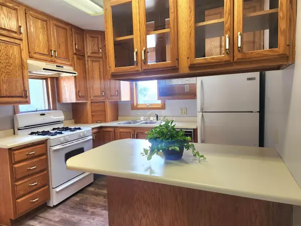 419 Charles ST, Waterloo, IA 50703
