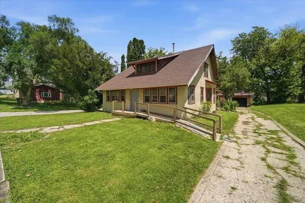 1501 11th ST, Eldora, IA 50627