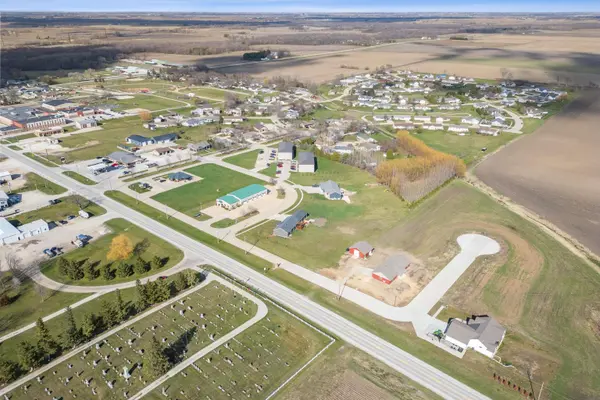 Lot 8 Jon RD, Dunkerton, IA 50625