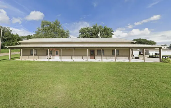 509 Ansborough Ave #B, Waterloo, IA 50701