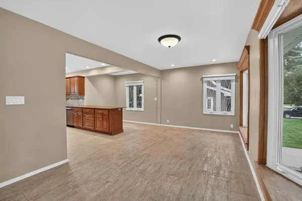 2221 Grand BLVD, Cedar Falls, IA 50613