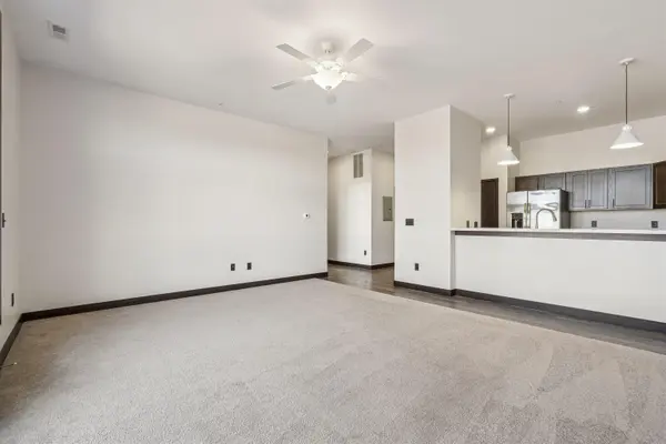 120 Twin Steeples Circle NE #213, Dyersville, IA 52040