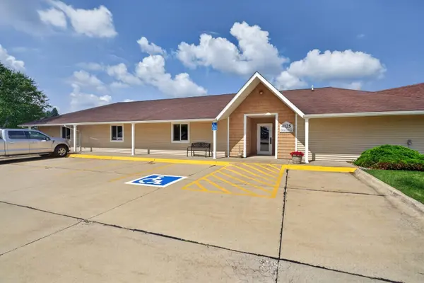 4125 Autumn Ridge RD #108, Cedar Falls, IA 50613