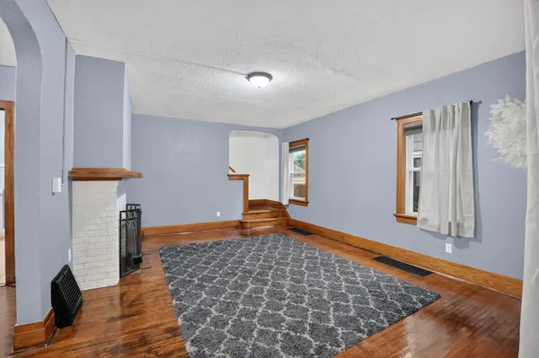 1216 Independence AVE, Waterloo, IA 50703