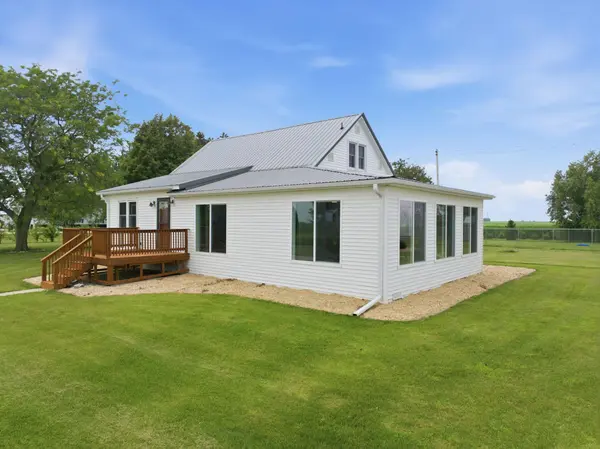 2131 190th St., Charles City, IA 50616