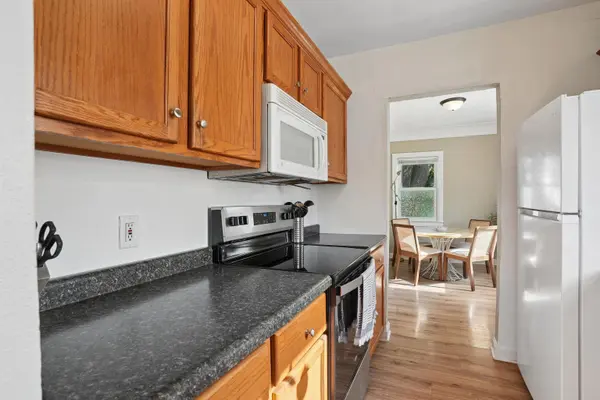 1652 Bertch AVE, Waterloo, IA 50702