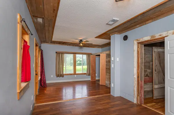 1563 Piedmont AVE, Tripoli, IA 50676