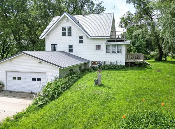 1563 Piedmont AVE, Tripoli, IA 50676