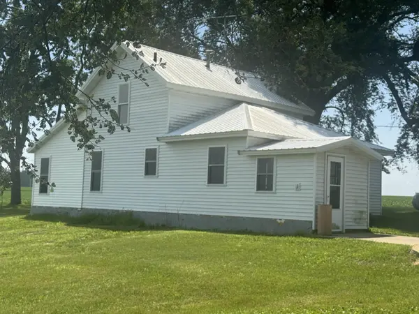 2268 Fayette, Ionia, IA 50645