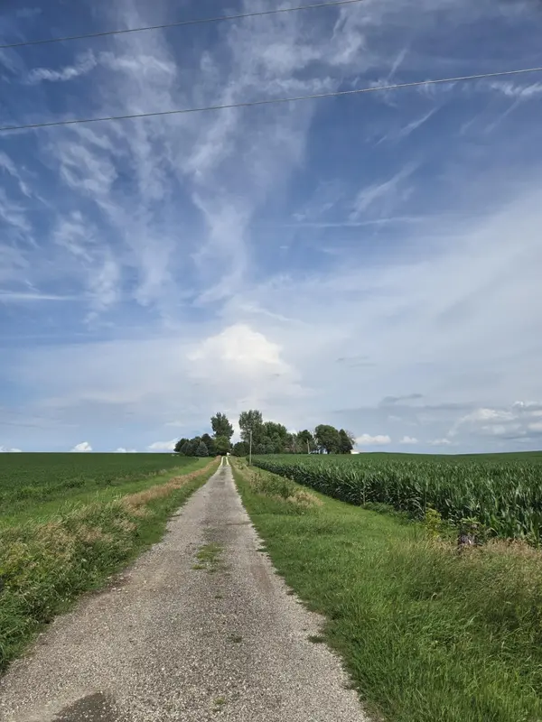5124 Highway V37, Laporte City, IA 50651