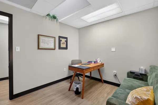 506 W 1st ST #3, Cedar Falls, IA 50613