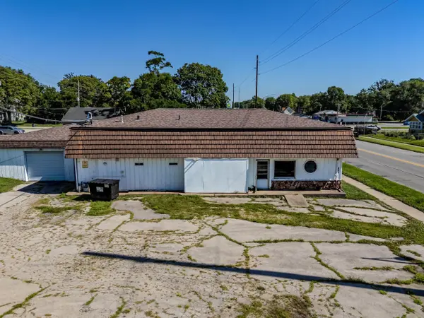 409 Broadway ST, Waterloo, IA 50703