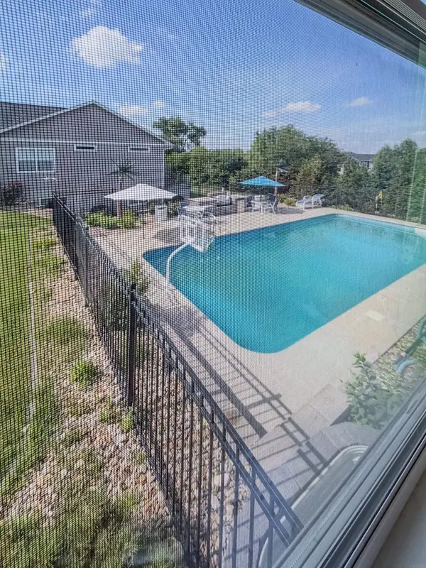 4828 Ironwood DR, Cedar Falls, IA 50613