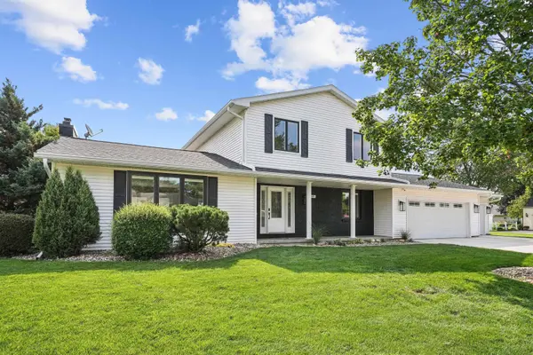 3609 Kingswood PL, Waterloo, IA 50701