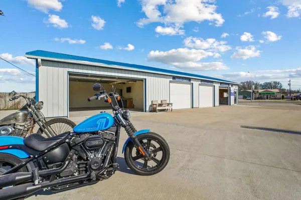 3422 Lafayette RD, Evansdale, IA 50707