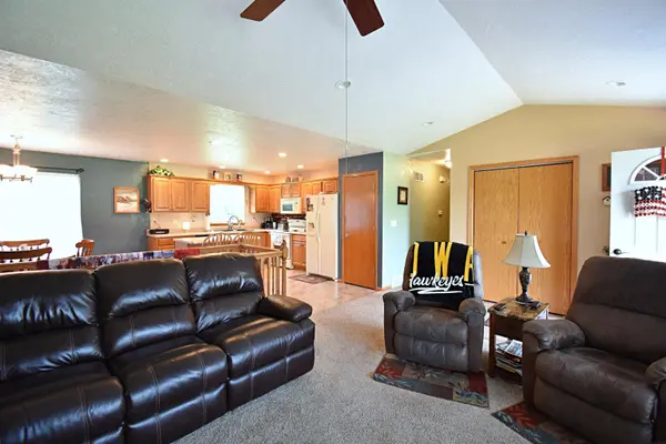 2645-2 Quasqueton Diagonal Blvd., Independence, IA 50644
