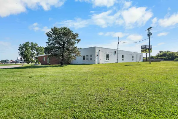 3050 Wagner RD, Waterloo, IA 50703