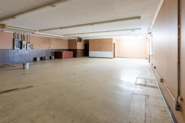 606 N 218 HWY, Laporte City, IA 50651