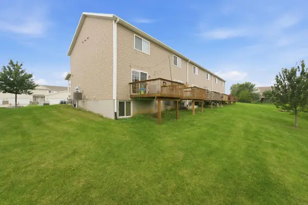 4902 Algonquin DR #5, Cedar Falls, IA 50613