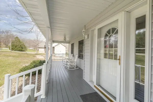 112 Winding Ridge RD, Denver, IA 50622
