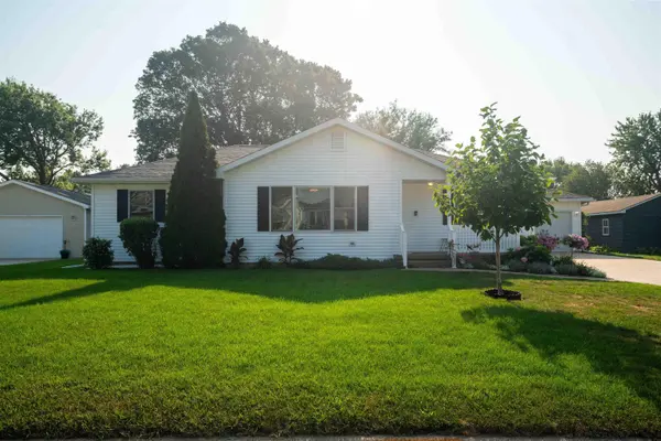 414 4th ST, Dike, IA 50624