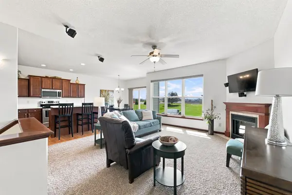 1015 Rocky Ridge RD, Cedar Falls, IA 50613