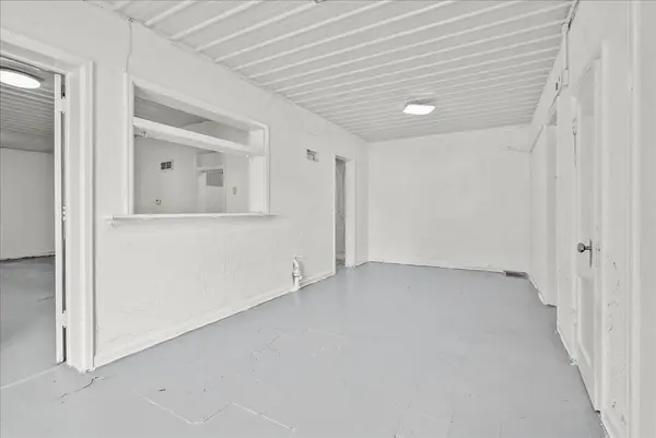 106 E 9 ST #2, Waterloo, IA 50703