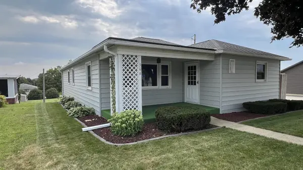 306 N Maryville ST, Calmar, IA 52132
