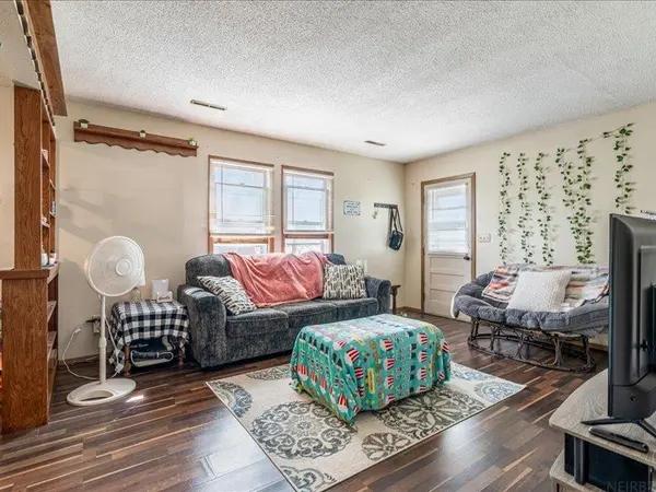407 Maple ST, Janesville, IA 50647