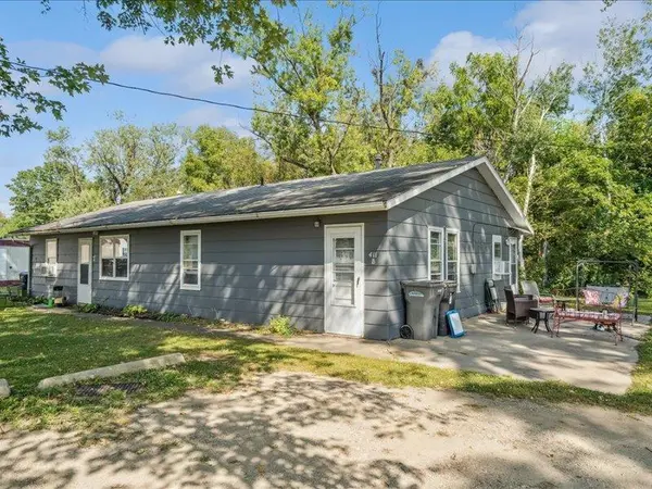 407 Maple ST, Janesville, IA 50647