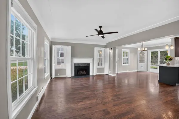 158 Woodstock RD, Waterloo, IA 50701