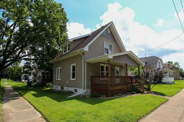 924 Burton AVE, Waterloo, IA 50703
