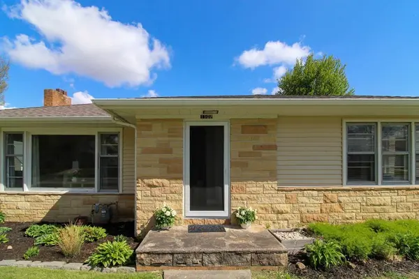 1107 H AVE, Grundy Center, IA 50638