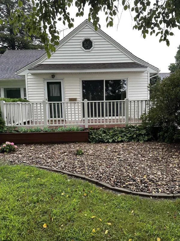 21498 HWY 57 HWY, Parkersburg, IA 50665