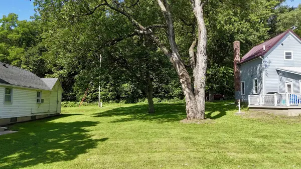 Grove ST, Decorah, IA 52101
